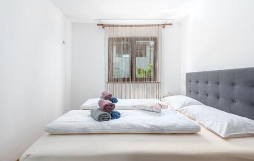 Apartmani Lorena Пореч Екстер'єр фото